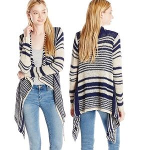 Paper Crane by Anthropologie Sweater Wrap, Small